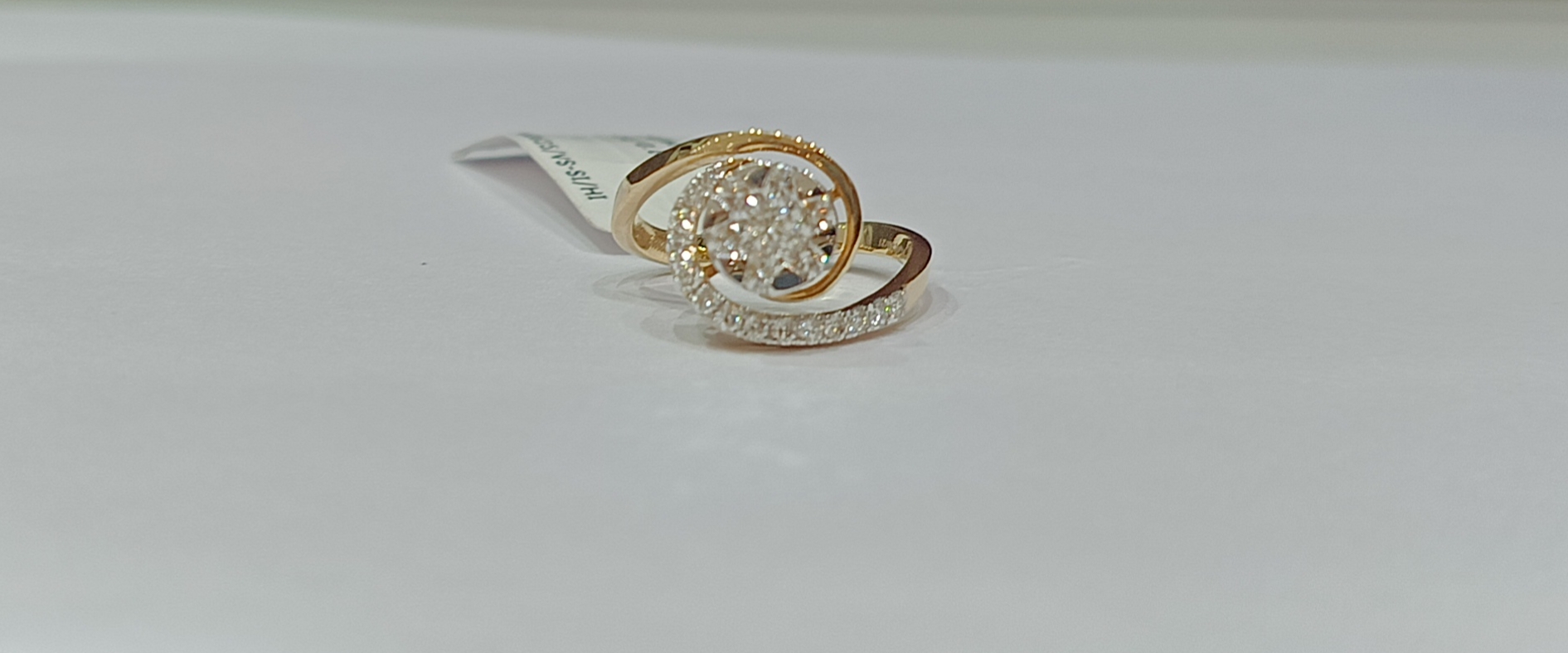 Ladies Ring